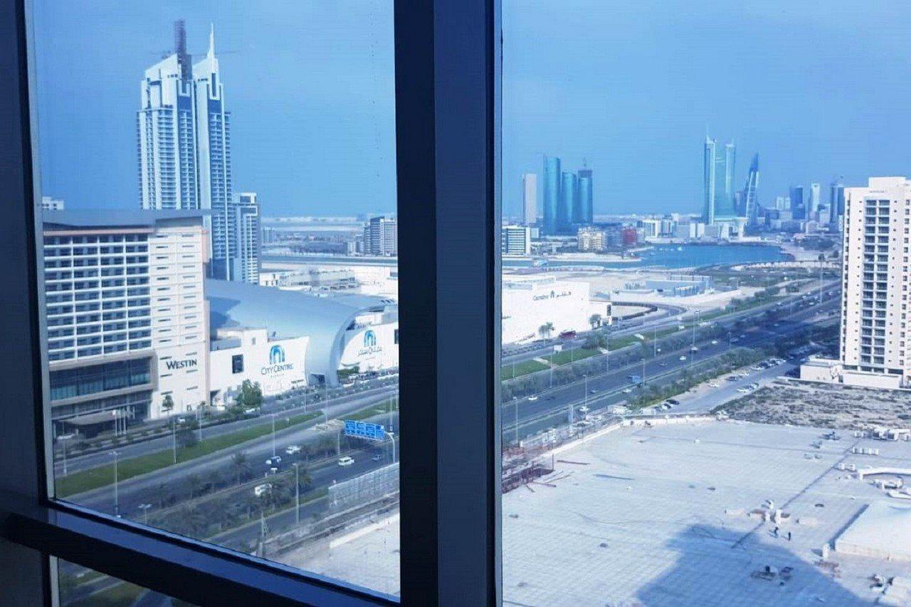 Tulip Hotel & Suites Manama Exterior photo